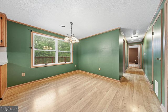1335 BROWN RD, Knoxville, MD 21758
