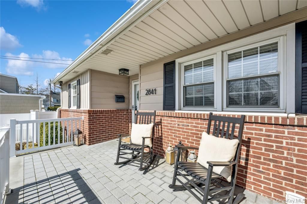 2841 Besade Court, Oceanside, NY 11572 — photo 2