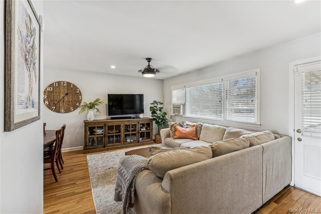2841 Besade Court, Oceanside, NY 11572 — photo 5