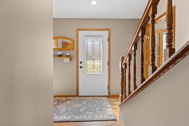 2049 68th Street NW, Rochester, MN 55901