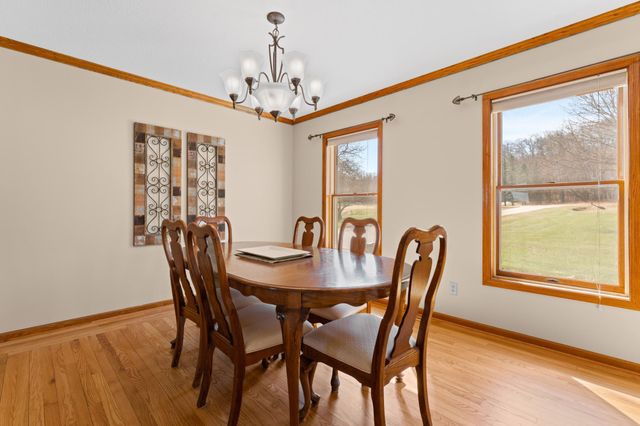 2049 68th Street NW, Rochester, MN 55901