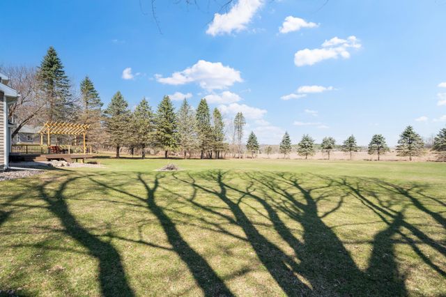 2049 68th Street NW, Rochester, MN 55901
