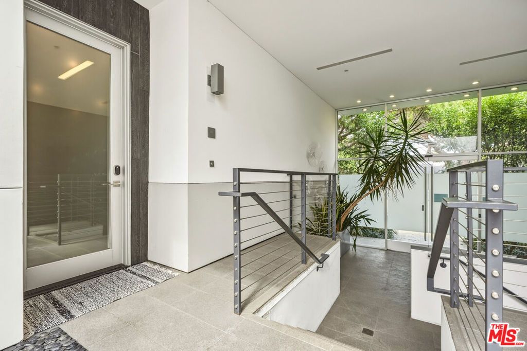 11500 National Boulevard 118, Los Angeles, CA 90064 — photo 4