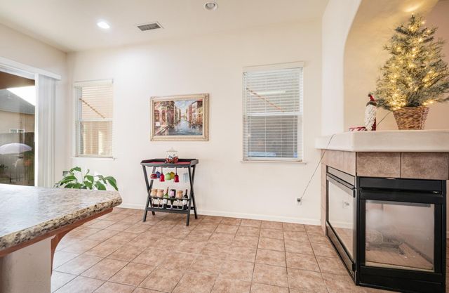 3664 Vermont Lane, Clovis, CA 93619