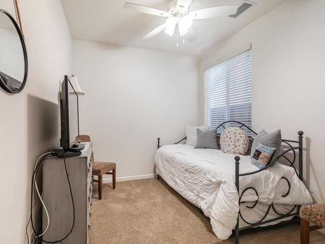 3664 Vermont Lane, Clovis, CA 93619