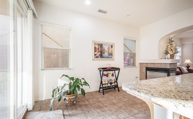 3664 Vermont Lane, Clovis, CA 93619