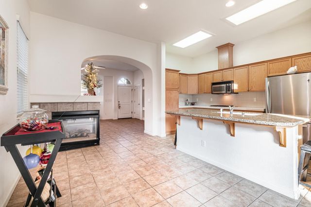 3664 Vermont Lane, Clovis, CA 93619