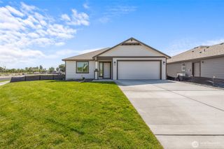 311 Sandy Loop, Moses Lake, WA 98837