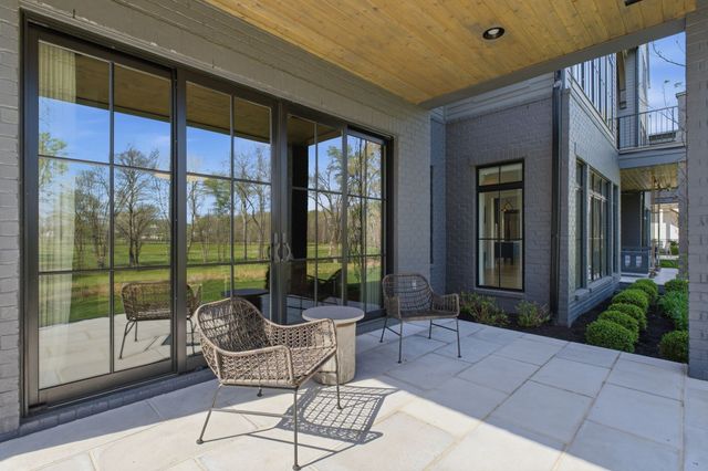 9048 Passiflora Ct, College Grove, TN 37046