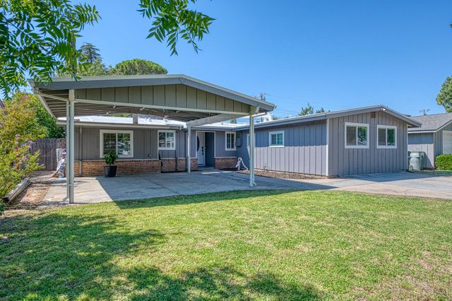 3874 E Holland Avenue, Fresno, CA 93726