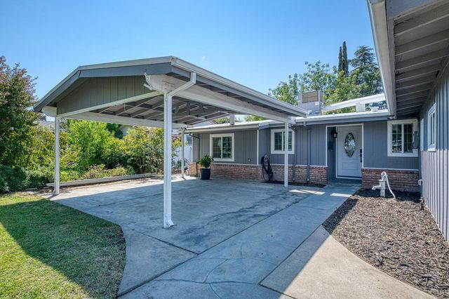 3874 E Holland Avenue, Fresno, CA 93726