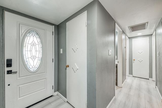 3874 E Holland Avenue, Fresno, CA 93726
