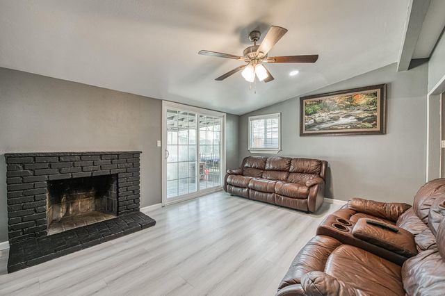 3874 E Holland Avenue, Fresno, CA 93726