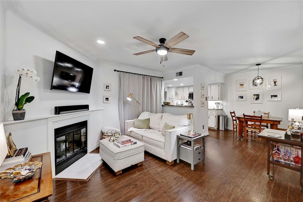 3840 Far West BLVD 101, Austin, TX 78731