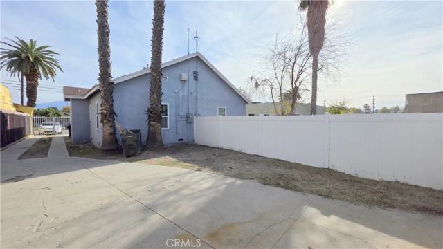 1364 N D Street, San Bernardino, CA 92405