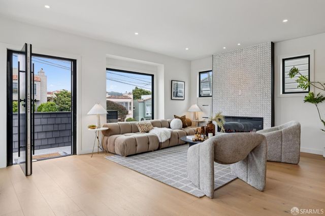 2501 26th Avenue, San Francisco, CA 94116