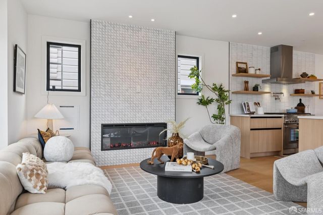 2501 26th Avenue, San Francisco, CA 94116