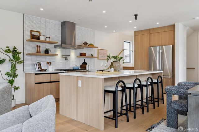 2501 26th Avenue, San Francisco, CA 94116