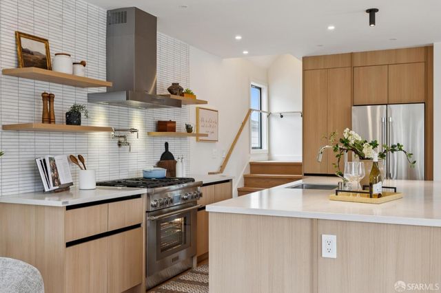 2501 26th Avenue, San Francisco, CA 94116