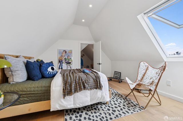 2501 26th Avenue, San Francisco, CA 94116