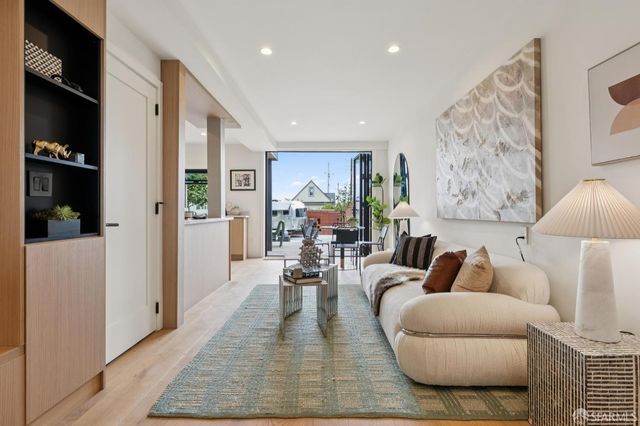2501 26th Avenue, San Francisco, CA 94116