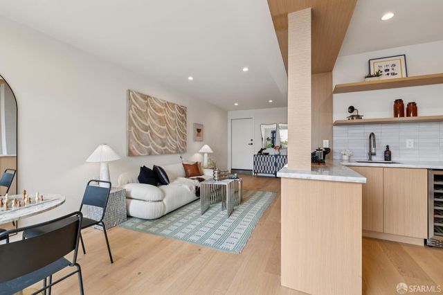 2501 26th Avenue, San Francisco, CA 94116