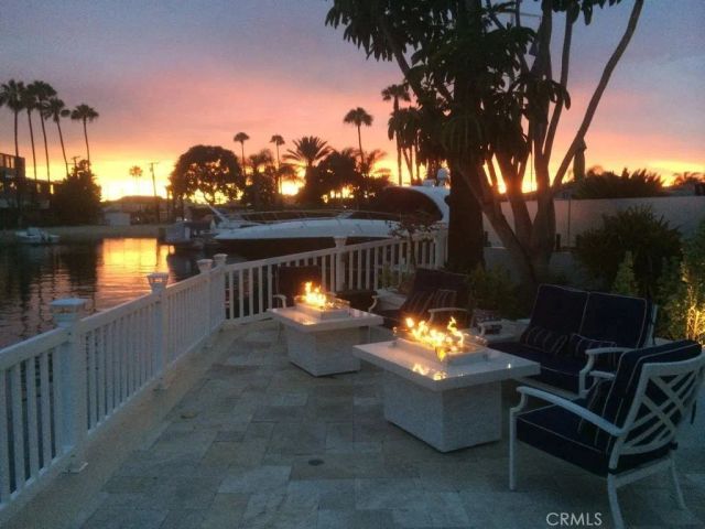 7 Balboa Coves, Newport Beach, CA 92663