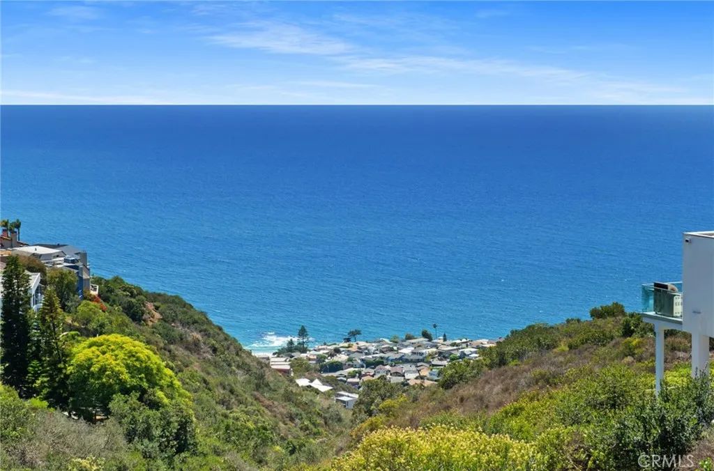 749 Marlin Drive, Laguna Beach, CA 92651