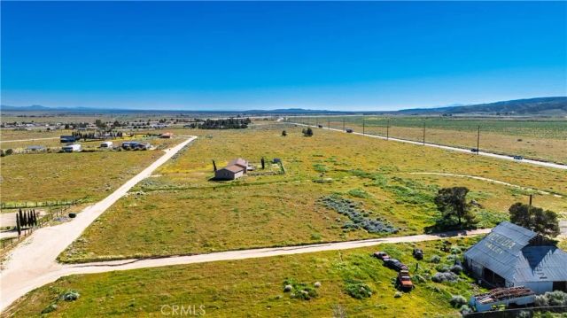 0 La Petite, Fairmont, CA 93536