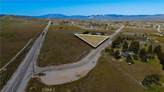 0 La Petite, Fairmont, CA 93536