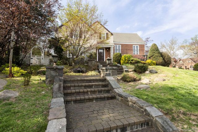 215-15 86th Avenue, Hollis Hills, NY 11427