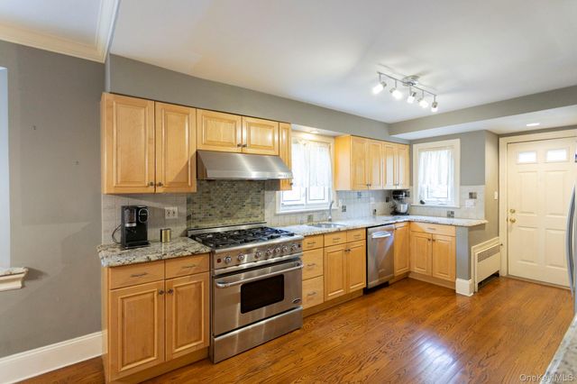 215-15 86th Avenue, Hollis Hills, NY 11427