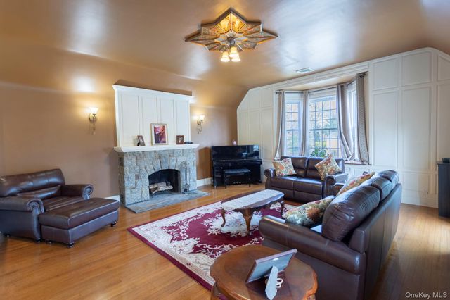 215-15 86th Avenue, Hollis Hills, NY 11427