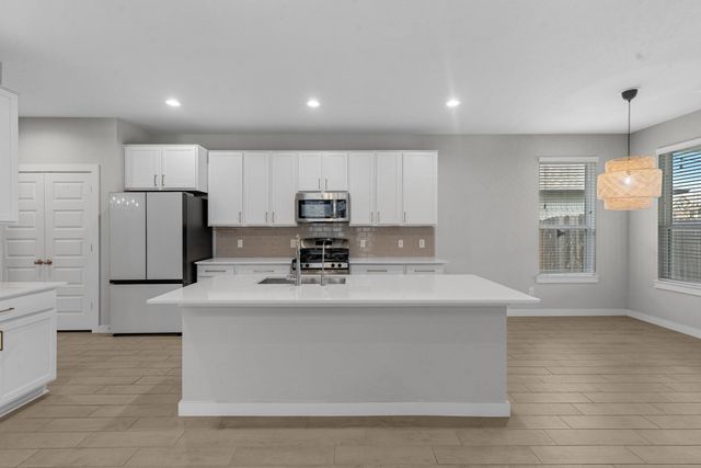 1907 Scarlet Yaupon Way, Conroe, TX 77301