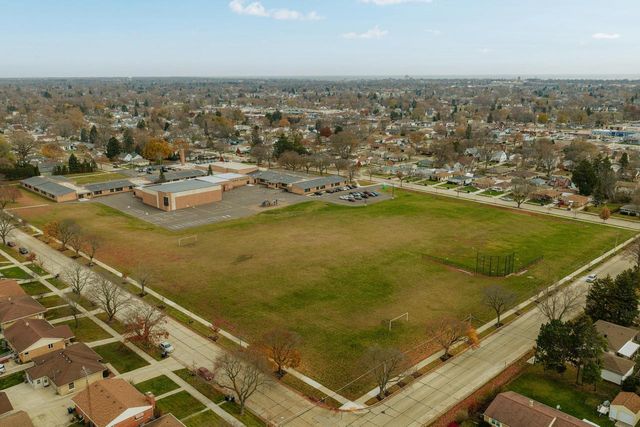 2327 Ohio STREET, Racine, WI 53405