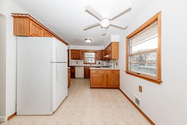 2327 Ohio STREET, Racine, WI 53405