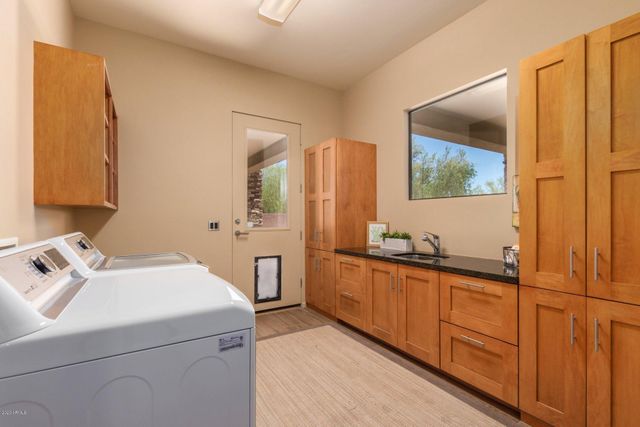 5365 E PRICKLEY PEAR Road, Cave Creek, AZ 85331