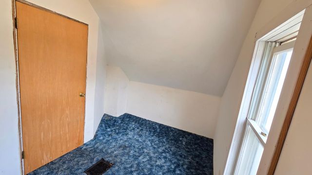 1641 Concord Street S, South Saint Paul, MN 55075