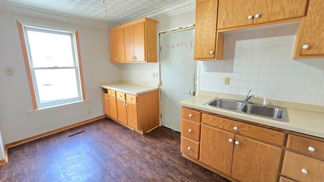 1641 Concord Street S, South Saint Paul, MN 55075