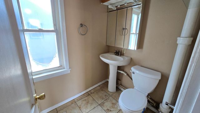 1641 Concord Street S, South Saint Paul, MN 55075