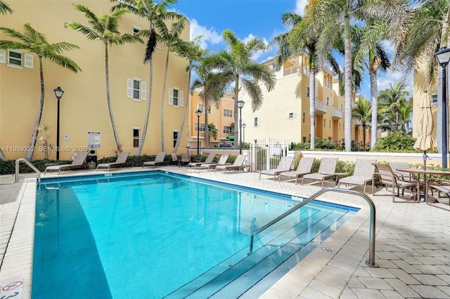 2318 Vintage Dr 2318, Lighthouse Point, FL 33064