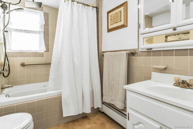 1294 Owens Place, North Bellmore, NY 11710