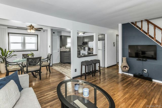 1294 Owens Place, North Bellmore, NY 11710