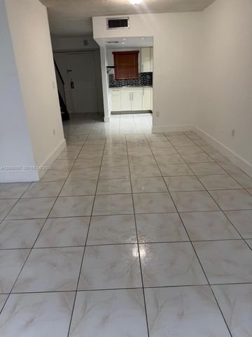 30 NW 87th Avenue C223, Miami, FL 33172