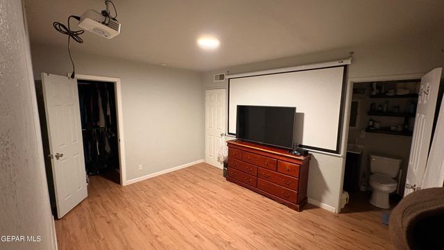 8512 MOUNT TIBET, El Paso, TX 79904