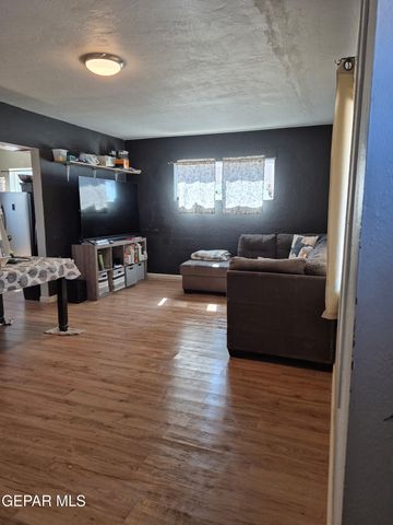 8512 MOUNT TIBET, El Paso, TX 79904