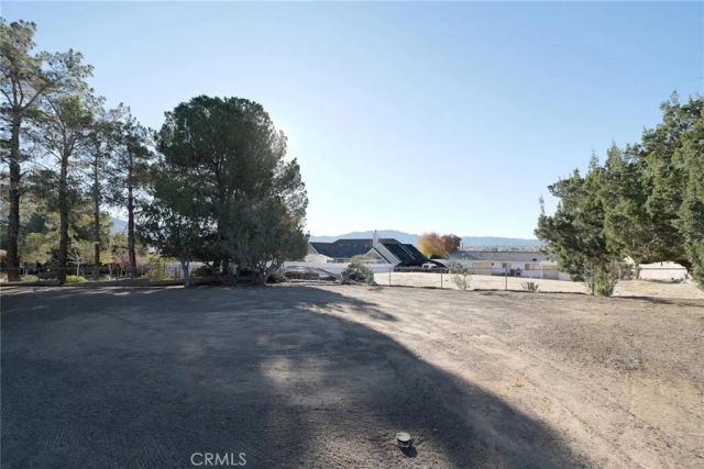 18347 Madrone Street, Hesperia, CA 92345