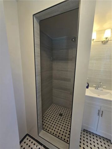 3868 E 1st, Los Angeles, CA 90063