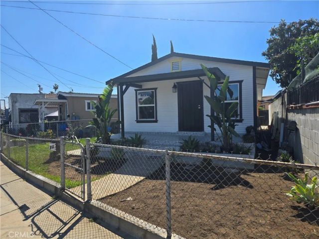 3868 E 1st, Los Angeles, CA 90063