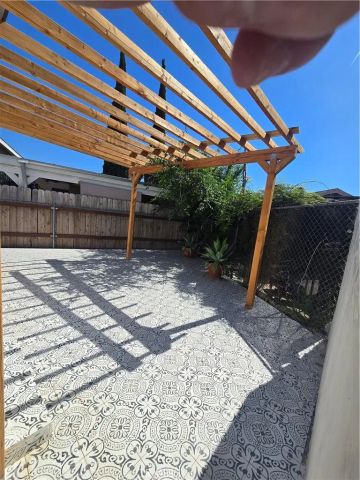 3868 E 1st, Los Angeles, CA 90063